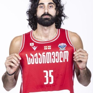 艺术气息！魔术&amp;amp;格鲁吉亚中锋比塔泽在社交媒体晒出自己的新造型